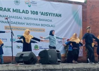 Semarak Milad ke-108 ‘Aisyiyah: Senam Massal ‘Aisyiyah Bahagia Meriahkan Alun-alun Lor Boyolali