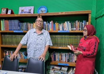 Pejabat Dinas Perpustakaan dan Arsip Provinsi Sumut Kunjungi Perpustakan PWM Sumut