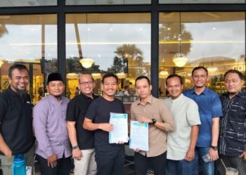 Bersinergi untuk Umat: PT Sinar Fajar Berjaya (FSB) dan SUMU Teken MoU  Nasionalisasi Produk ITMU