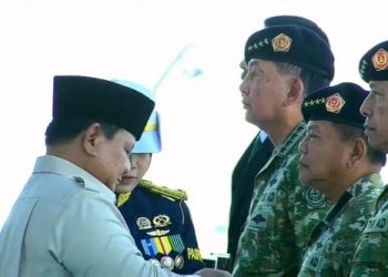 Prabowo Anugerahkan Jenderal Kehormatan Bintang Empat kepada 5 Tokoh