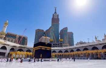 Saudi Berlakukan Aturan Baru, Penerbitan Visa Umrah 48 Jam