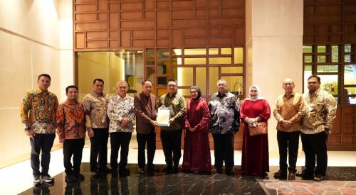 Berkontribusi Bagi Kemajuan Pendidikan,   UMSU Berikan Gelar Kehormatan Kepada Raja Muda Perlis