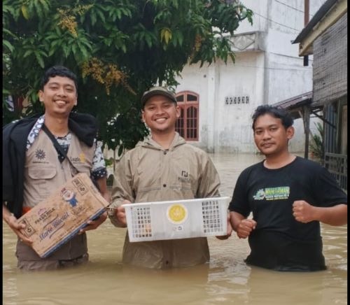 LazisMu Tebingtinggi dan SPPG Bandarsono Bantu Korban Bencana Banjir