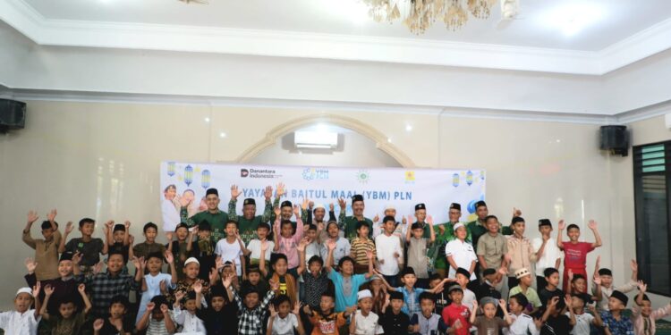 PLN bersama Muhammadiyah Medan Krio Khitan 64 Anak Kurang Mampu
