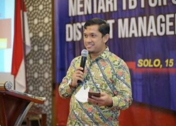 Menjadi Ketua di Negeri Para Ketua:   Sebuah Renungan tentang Marwah Kepemimpinan Muhammadiyah