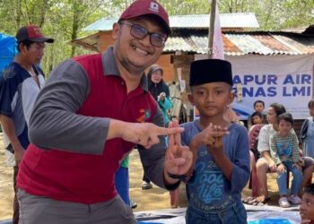 Belum Panen, Diterjang Banjir, Harapan Itu Datang: EMT Muhammadiyah Jateng Layani Khitan Anak Korban Bencana di Batang Toru*