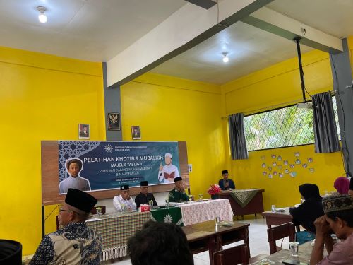 Pelatihan Khatib Jumat dan Mubaligh PCM Binjai Selatan Disambut Antusias