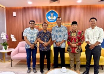 Wamen Diktisaintek Terima Akademisi PTMA: Dorong Kurikulum Berdampak dan Kolaborasi Riset untuk Masyarakat