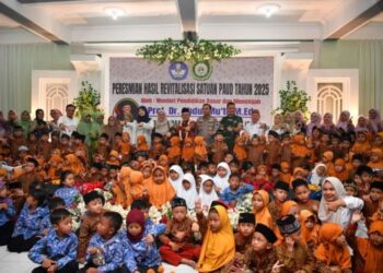 Revitalisasi Pendidikan Usia Dini, Abdul Mu’ti Resmikan TK Muslimat NU Roudlotut Tholibin