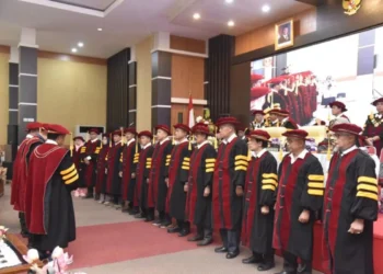 Profesor Bukan Buru Besar