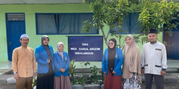 Relawan Pendidikan UMSU Selesaikan Pengabdian 45 Hari di Pesantren Simalungun