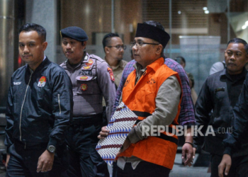 KPK Tahan Eks Menag Yaqut Cholil Qaumas