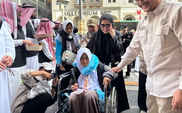 Hampir 6 Ribu Jemaah Haji Indonesia Tiba di Madinah, Diimbau Jaga Kesehatan