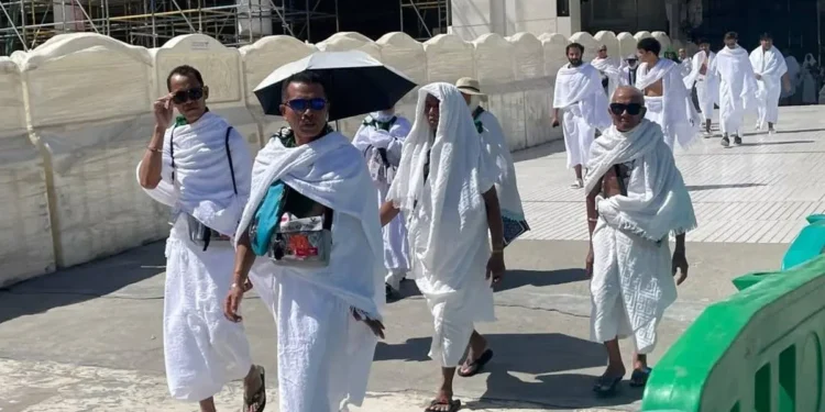 Jemaah Haji Indonesia Diminta Waspadai Cuaca Panas 43 Derajat Celsius