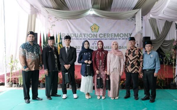 SMA Muhammadiyah 1 Medan Gelar Graduation Ceremony dan Rayakan 50 Tahun Pengabdian Pendidikan