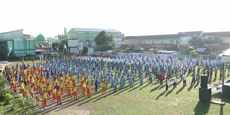 4.000 Siswa Ramaikan Penutupan Porseni Majelis Dikdasmen dan PNF PWM Sumut Lewat Senam Kolosal Anak Indonesia Hebat