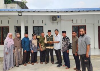 Dikdasmen PNF Medan Serahkan Bantuan untuk SDM-28 yang Alami Musibah Angin Puting Beliung