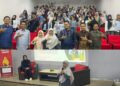 Dekan FISIP UMTS Nurhamidah Gajah Isi Kuliah Umum di Universitas Teknologi Sumbawa