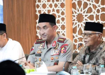 Kapolri Minta Dukungan Fatwa MUI Haramkan Rokok Elektrik