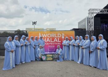 Mahasiswa S2 Pendidikan Islam UMSU Populerkan Budaya Indonesia  di London Lewat Qasidah